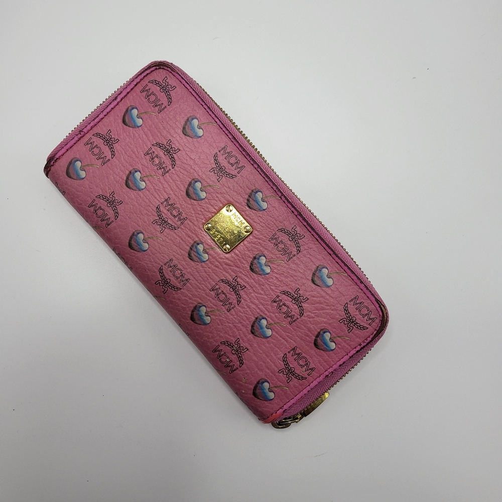 MCM PINK AND BLUE HEART CHERRIES Round Zipper Long Wallet Good Condition